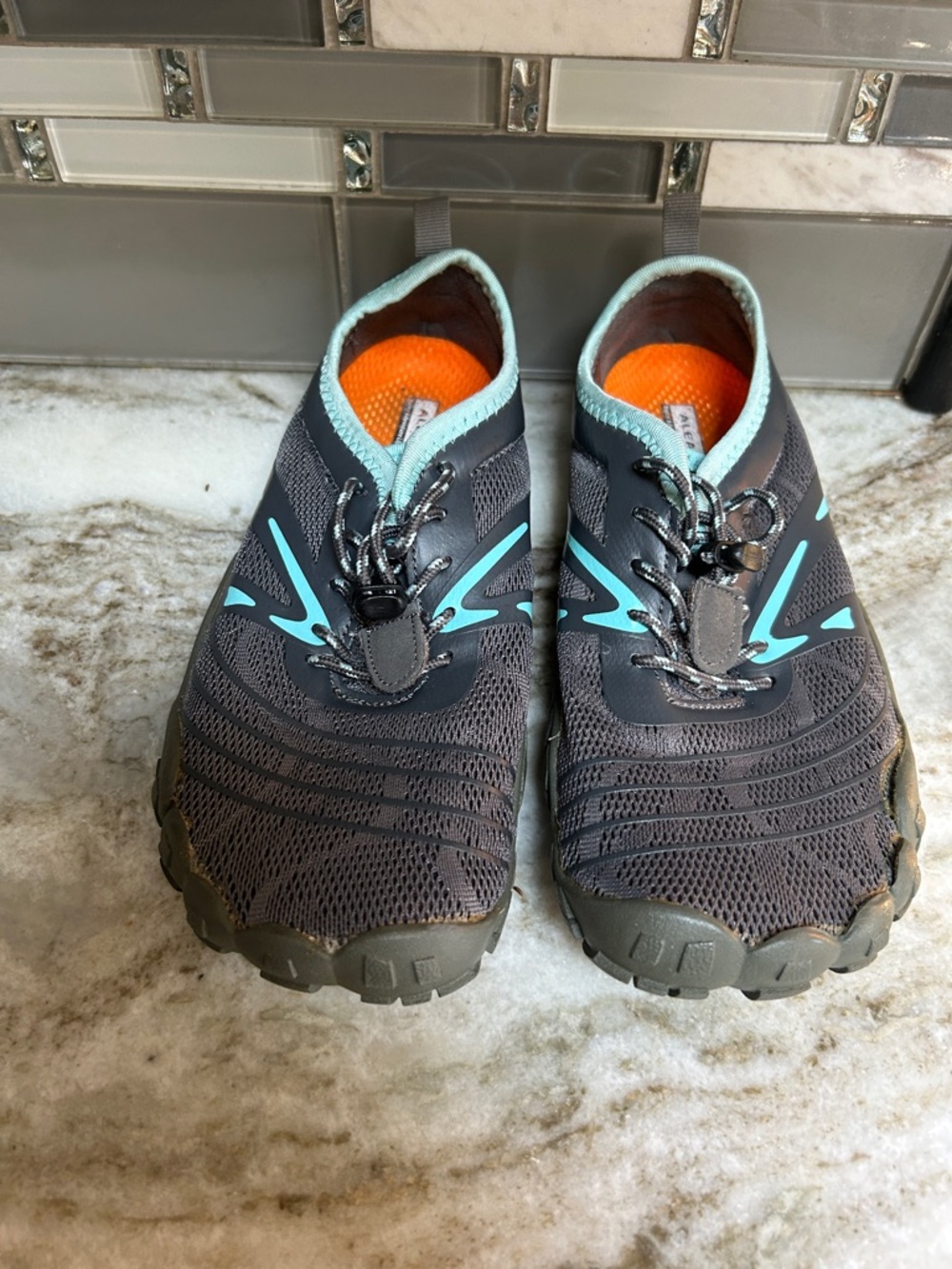 Women's Aleader Barefoot Soft Run barefoot Shoes Size 8.5 USA. Gray Mesh